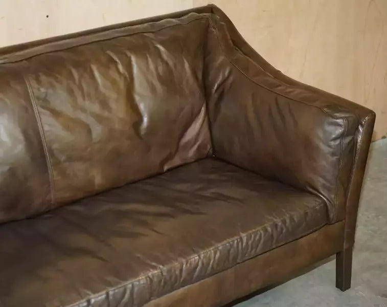 Lovely vintage halo reggio timothy oulton brown leather sofa – A rare vintage treasure