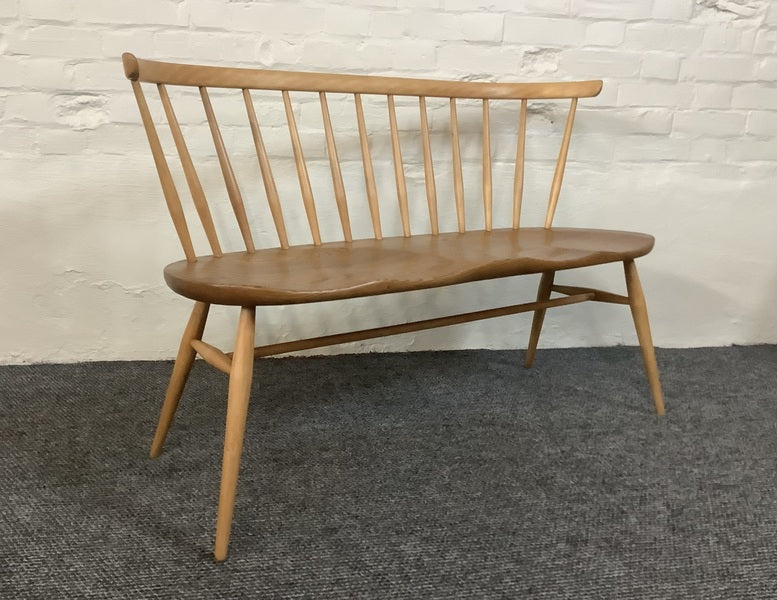 Ercol windsor 349 love seat in light finish. – A rare vintage treasure