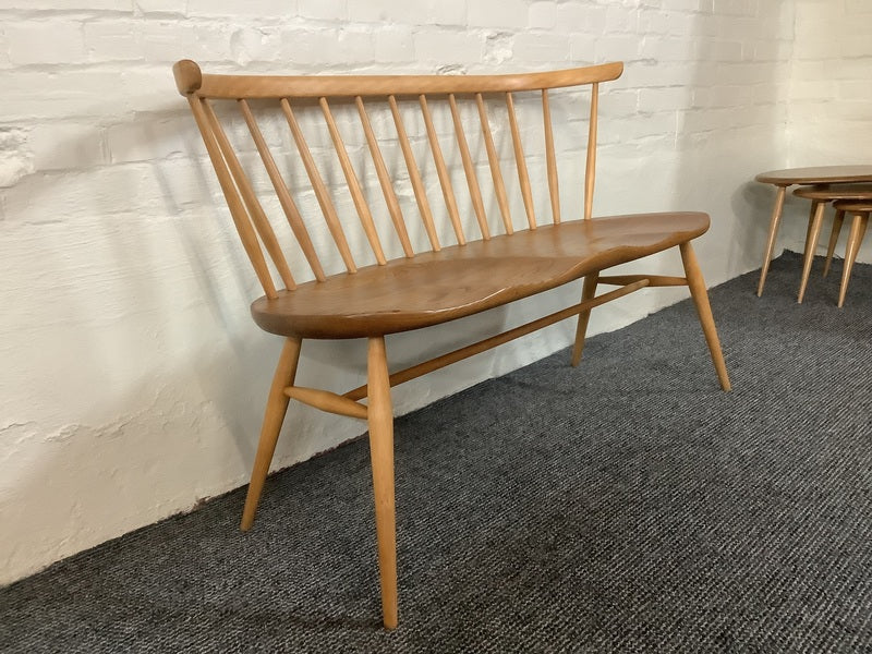 Ercol windsor 349 love seat in light finish. – A rare vintage treasure