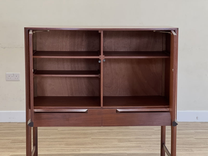 Mcintosh drink cabinet, 1970s, rosewood – A rare vintage treasure