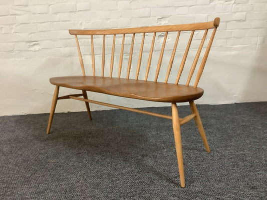 Ercol windsor 349 love seat in light finish. – A rare vintage treasure
