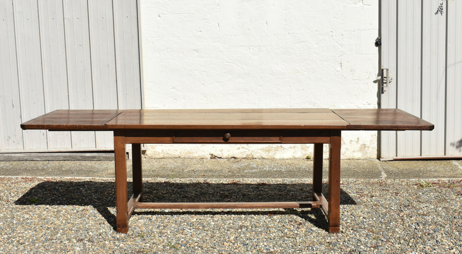 French antique oak extending farmhouse table – A rare vintage treasure